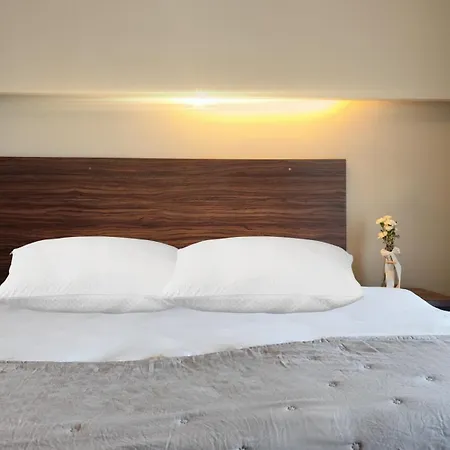 Aparthotel Taurus 3*