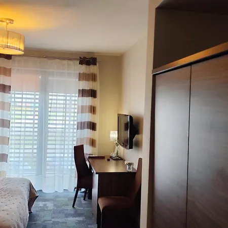 Taurus Aparthotel Ładna