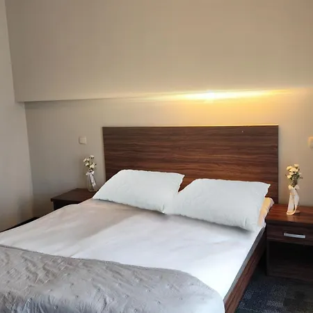 拉得娜金牛座酒店