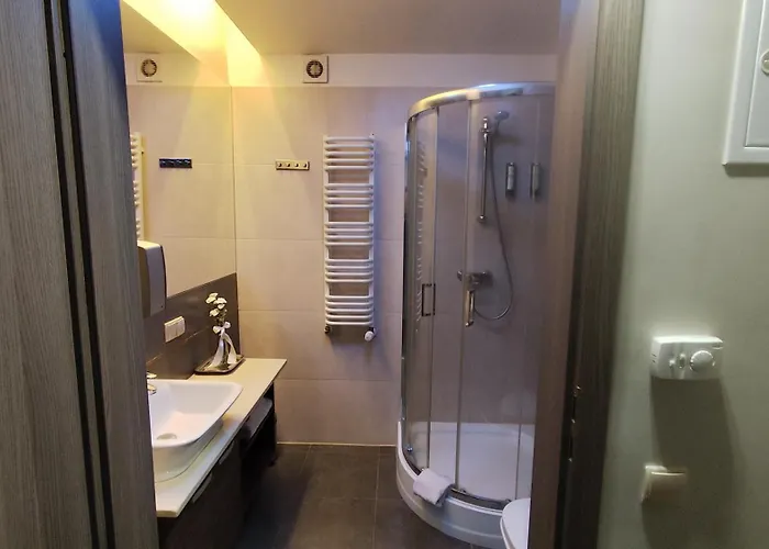 Taurus Hotel apartamentowy Ładna