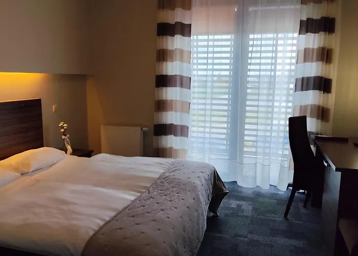 Hotel apartamentowy Taurus Ładna